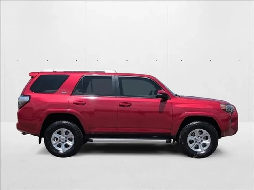 2018 Toyota 4Runner SR5 Premium photo 1