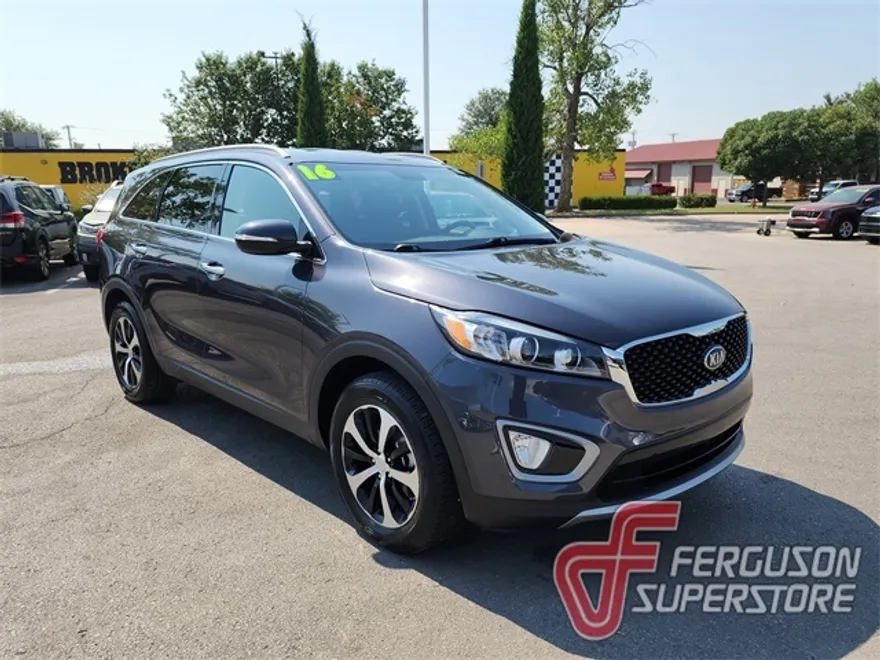 2016 Kia Sorento EX photo 1