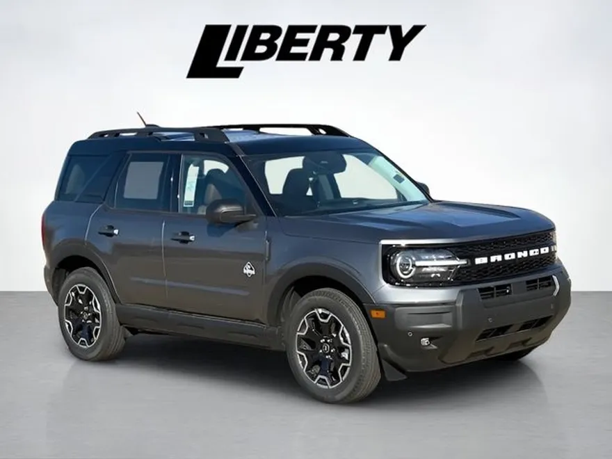 2025 Ford Bronco Sport Outer Banks photo 1