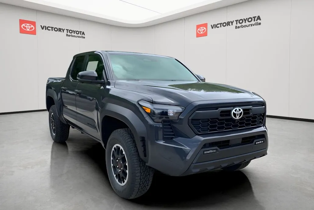 2025 Toyota Tacoma TRD Off-Road 4x4 Double Cab photo 1