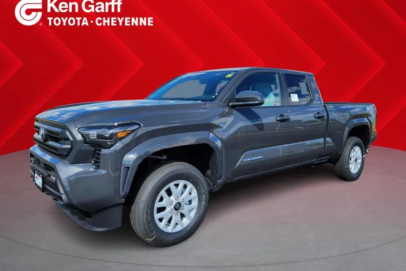 2025 Toyota Tacoma SR5 photo 1