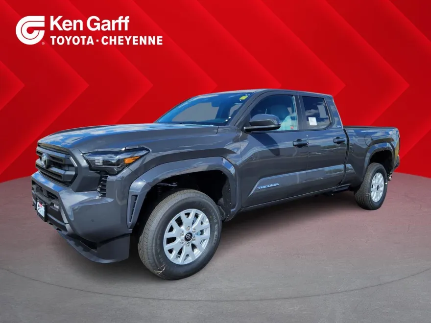 2025 Toyota Tacoma SR5 photo 1