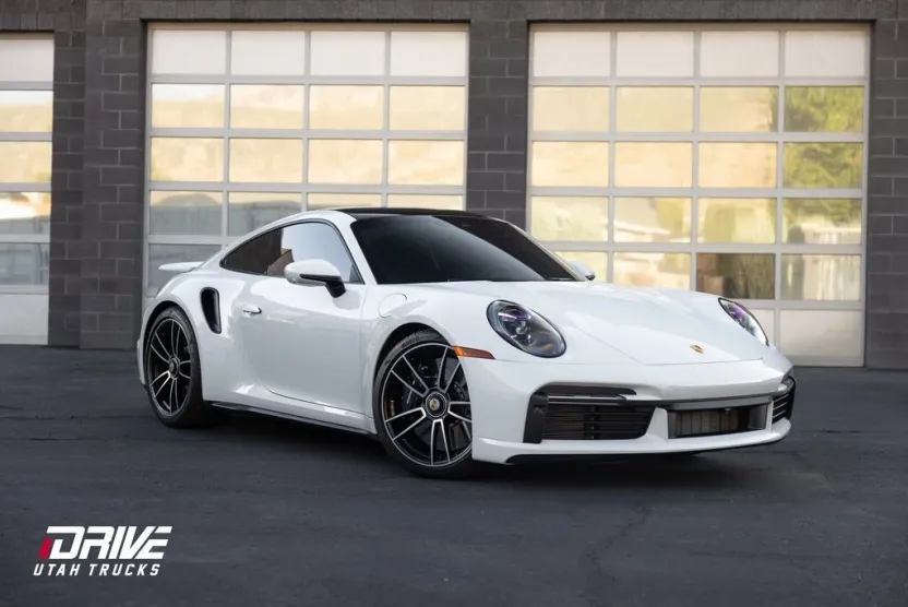 2022 Porsche 911 Turbo S photo 1