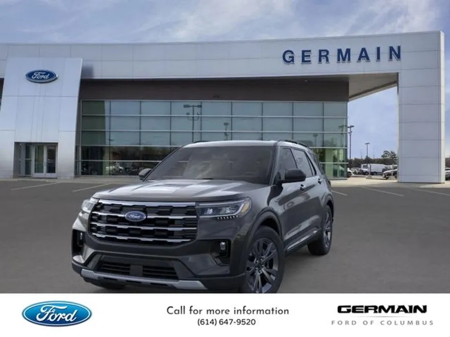 2025 Ford Explorer photo 1