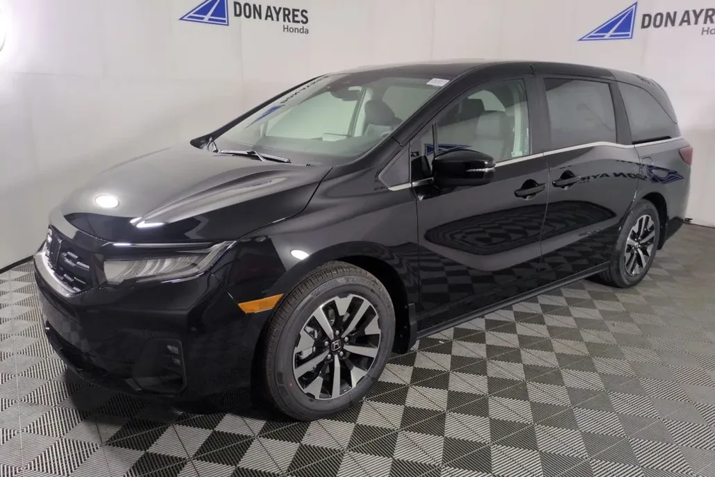 2026 Honda Odyssey EX-L photo 1