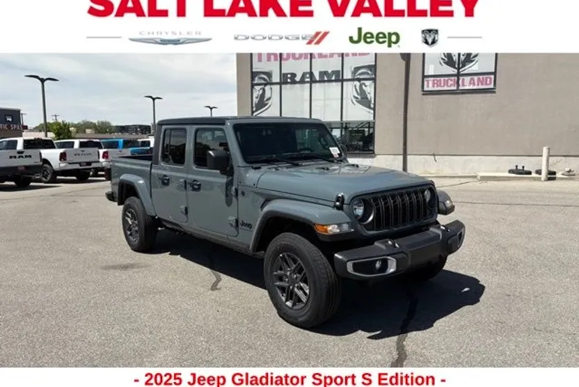 2025 Jeep Gladiator Sport S photo 1