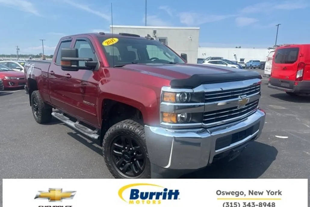 2017 Chevrolet Silverado 2500HD LT photo 1