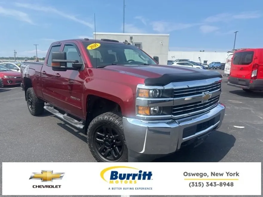 2017 Chevrolet Silverado 2500HD LT photo 1