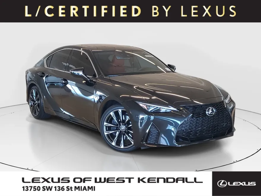 2024 Lexus IS 300 F SPORT photo 1
