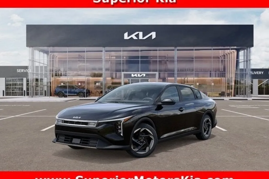 2025 Kia K4 EX photo 1