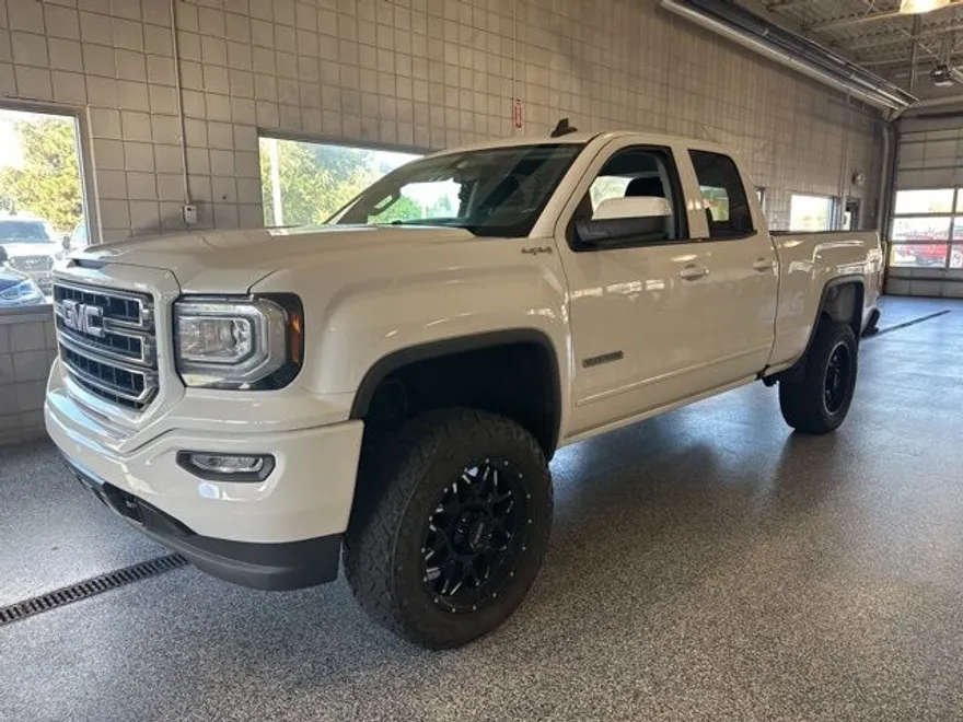 2018 Gmc Sierra 1500 Base photo 1