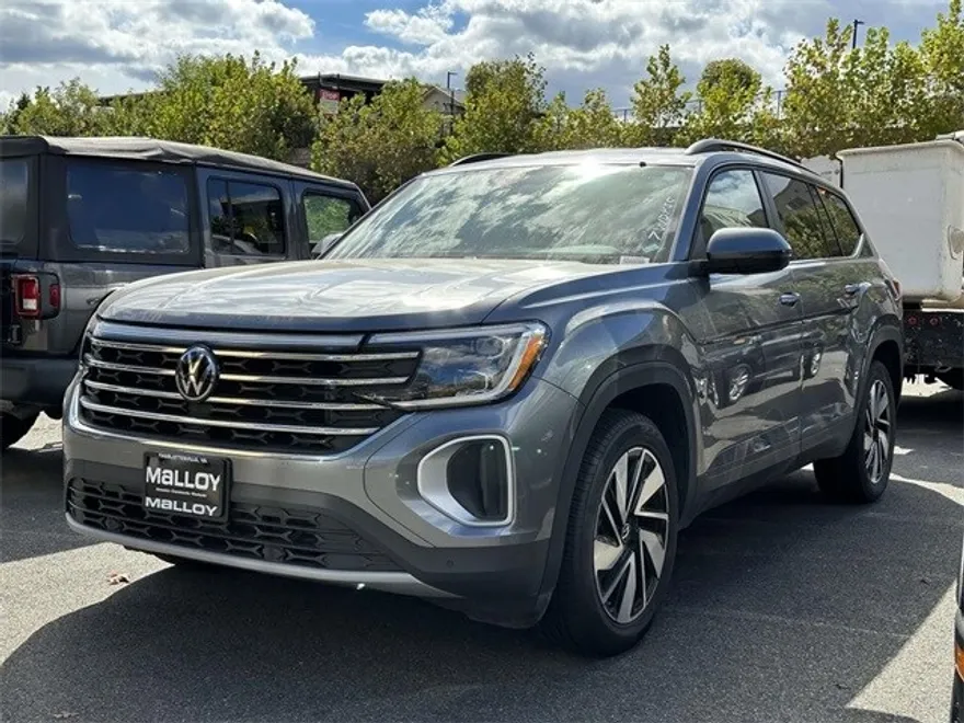 2024 Volkswagen Atlas SE Technology photo 1