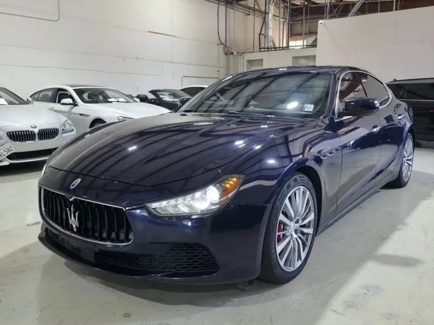 2015 Maserati Ghibli photo 1