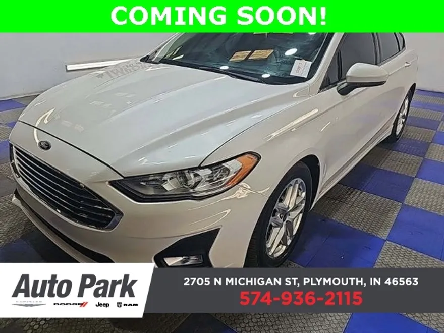 2020 Ford Fusion SE photo 1