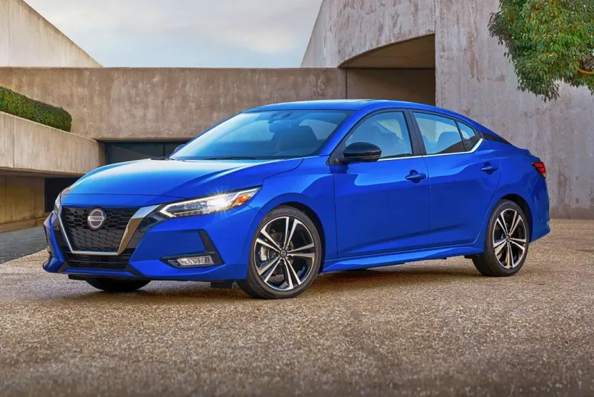 2022 Nissan Sentra SV photo 1