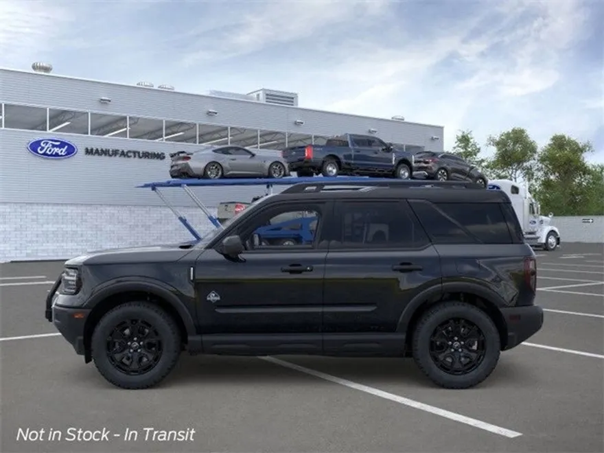 2025 Ford Bronco Sport Outer Banks photo 1