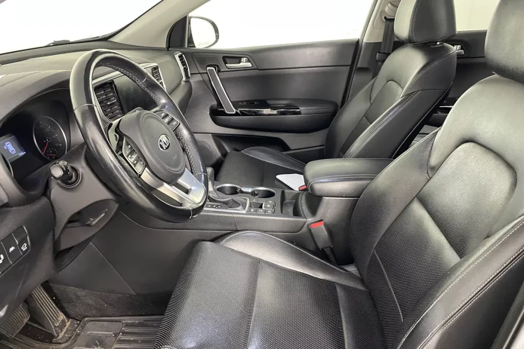 2022 Kia Sportage EX photo 1