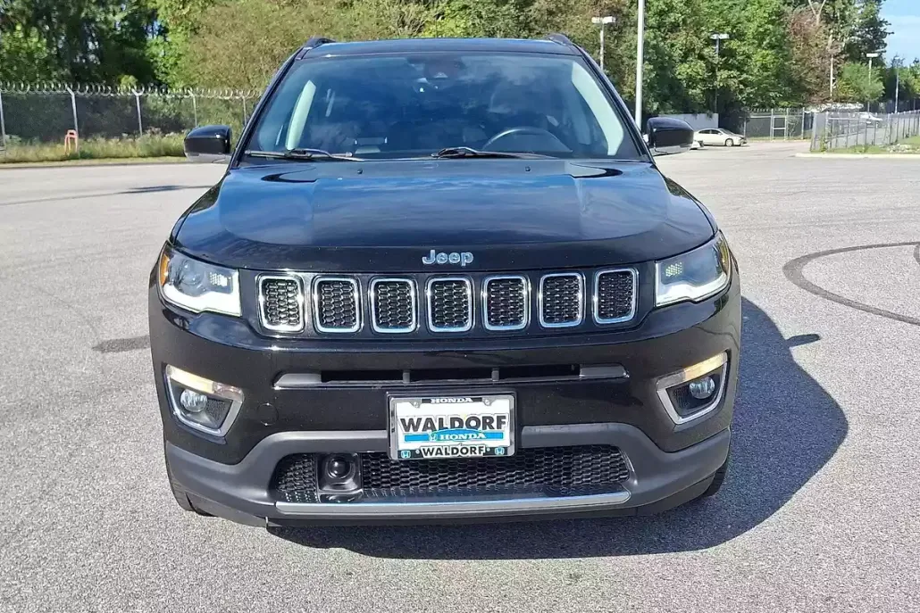 2018 Jeep Compass Limited photo 1