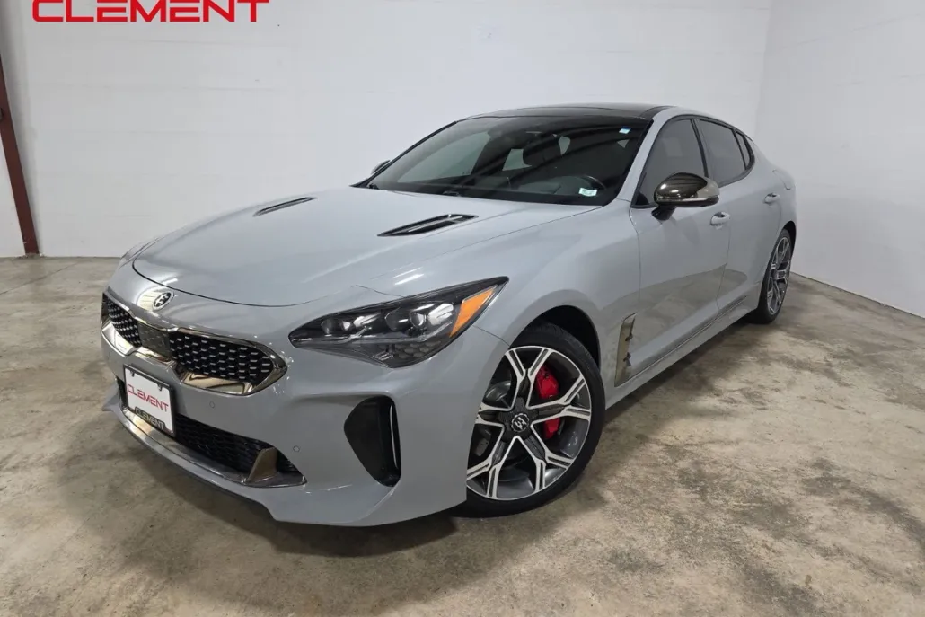 2020 Kia Stinger GT2 photo 1