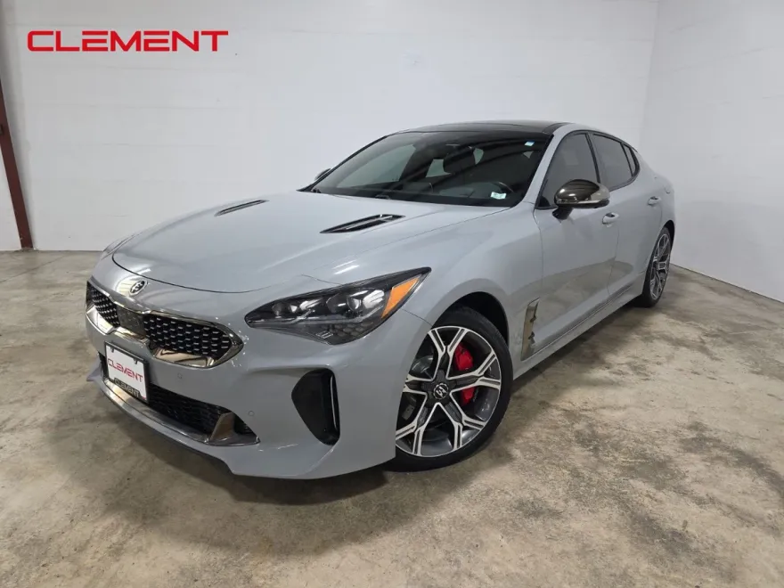 2020 Kia Stinger GT2 photo 1