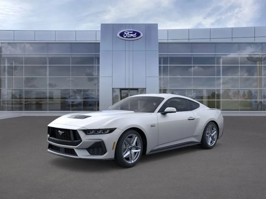 2025 Ford Mustang GT photo 1