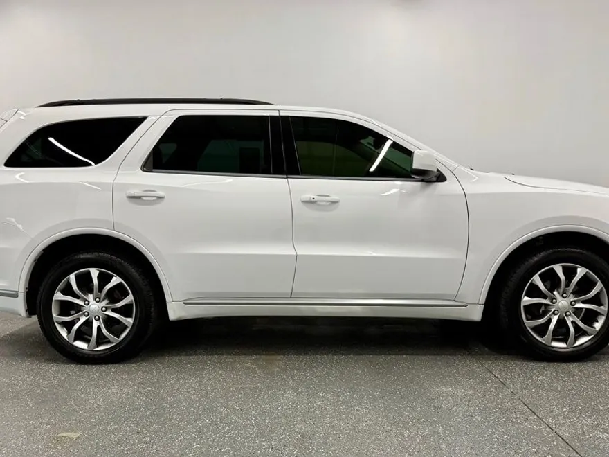 2018 Dodge Durango SXT photo 1