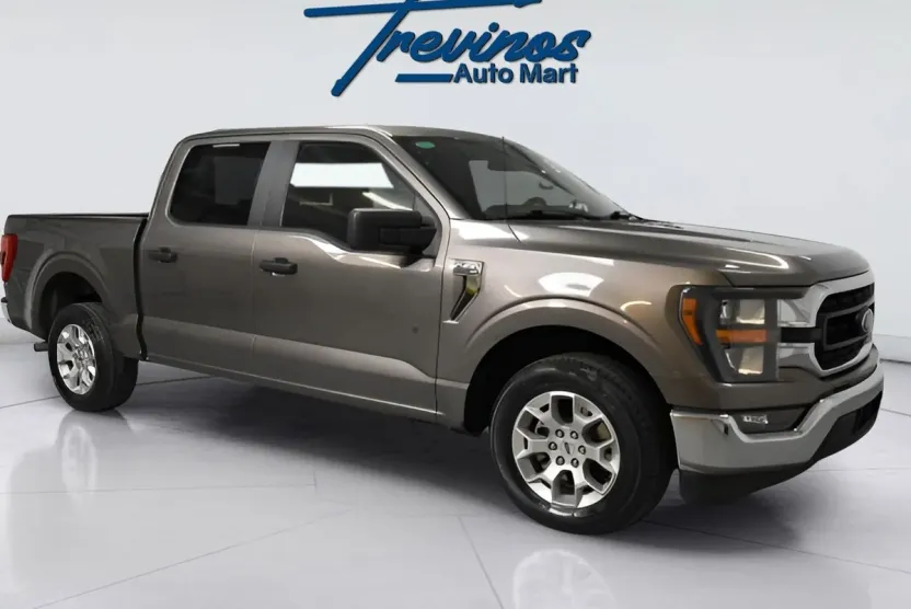 2023 Ford F-150 XLT photo 1