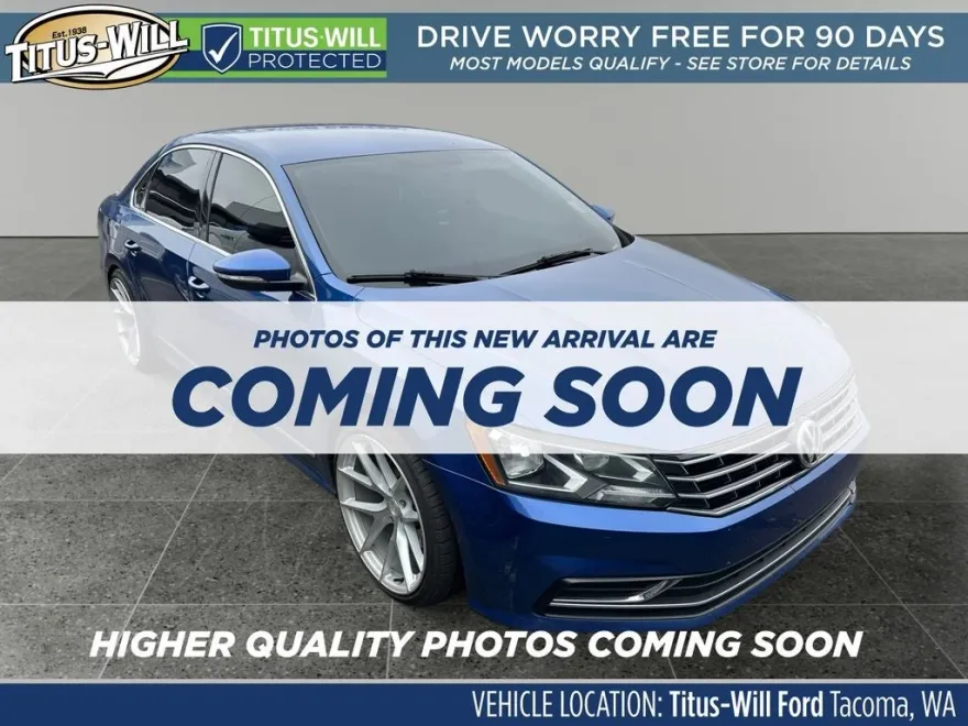 2016 Volkswagen Passat Base photo 1