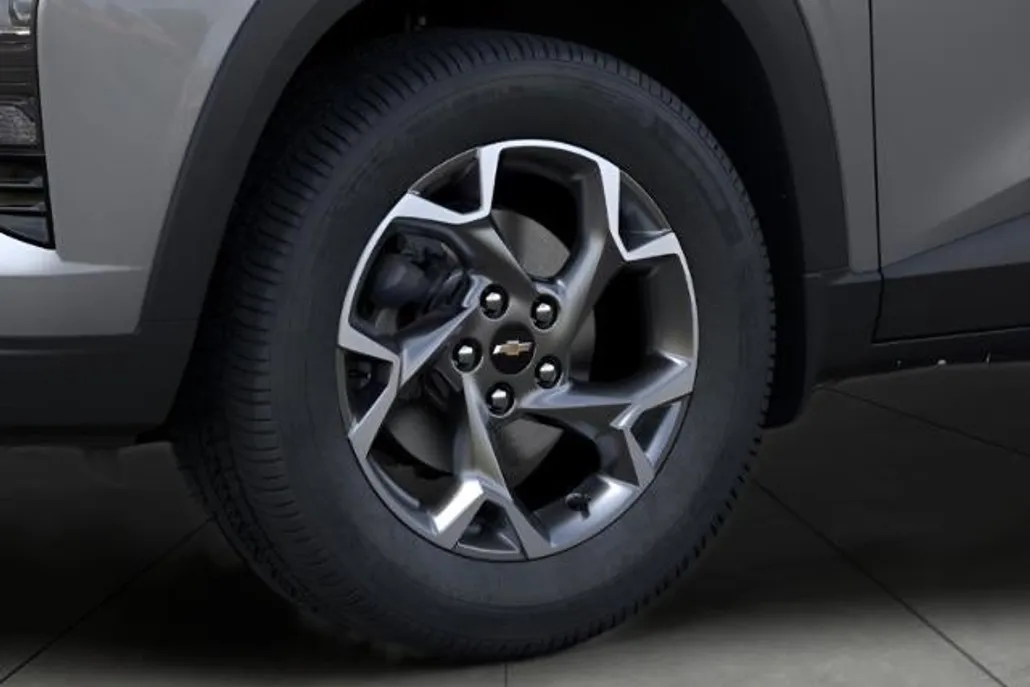 2025 Chevrolet Trax LT photo 1