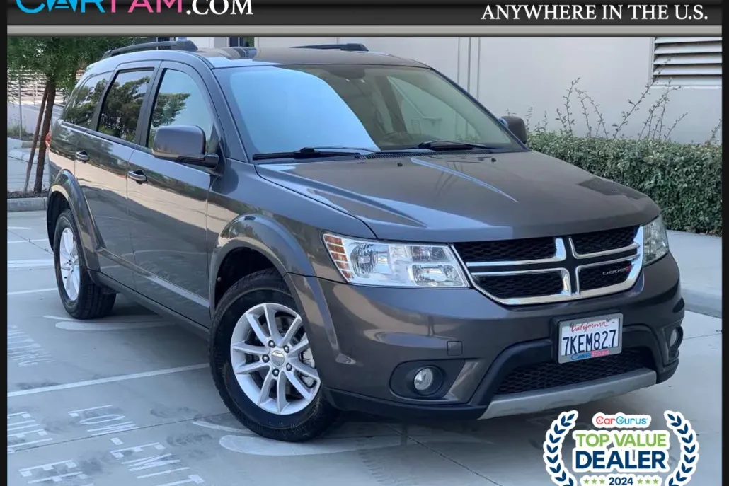 2015 Dodge Journey SXT photo 1