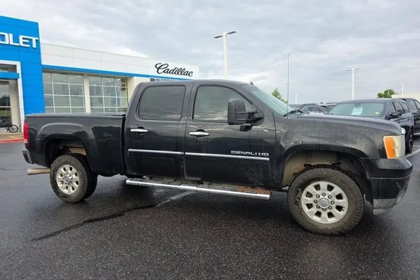 2012 Gmc Sierra 2500 HD Denali photo 1