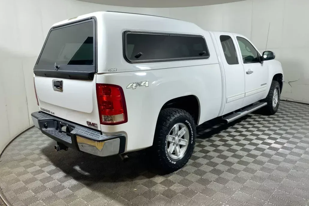 2013 Gmc Sierra 1500 SLE photo 1