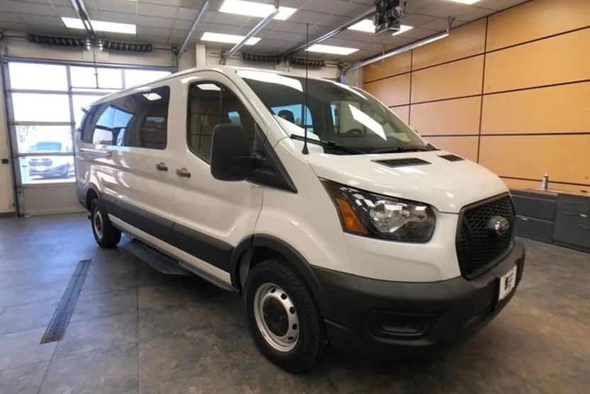 2023 Ford Transit photo 1