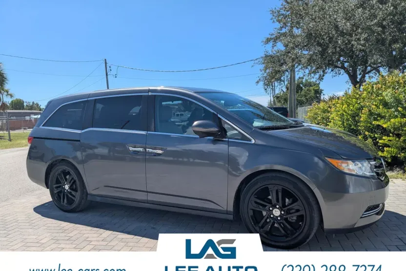 2017 Honda Odyssey EX-L photo 1