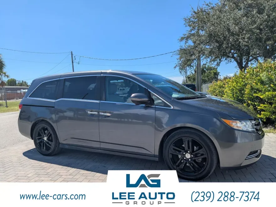 2017 Honda Odyssey EX-L photo 1