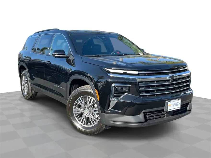 2026 Chevrolet Traverse photo 1