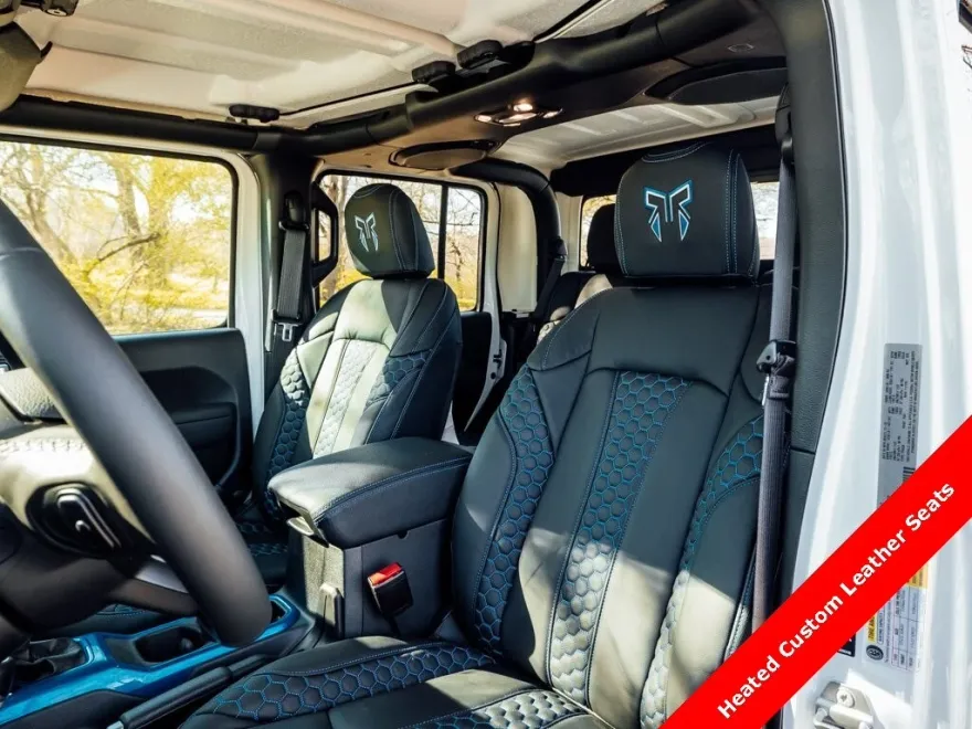 2023 Jeep Gladiator Sport S photo 2