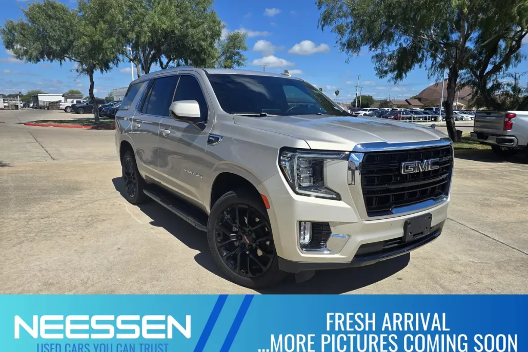 2023 Gmc Yukon SLE photo 1
