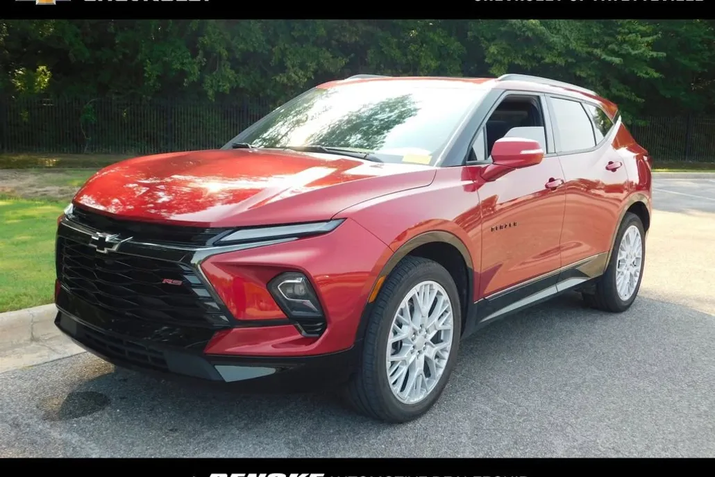 2023 Chevrolet Blazer RS photo 1