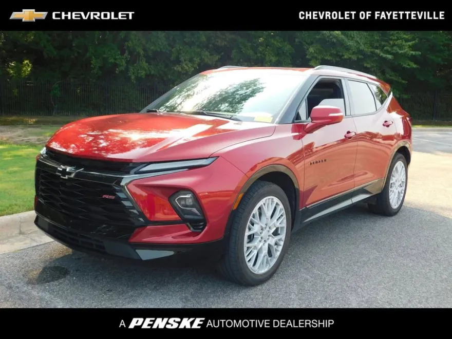 2023 Chevrolet Blazer RS photo 1