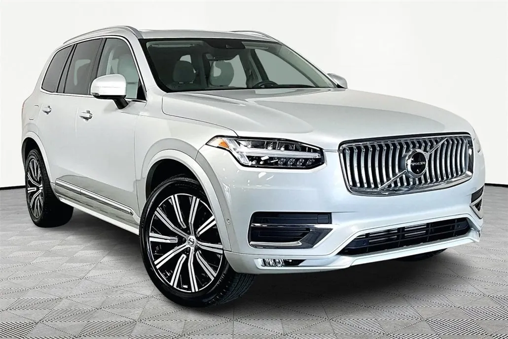 2022 Volvo XC90 T6 Inscription photo 1