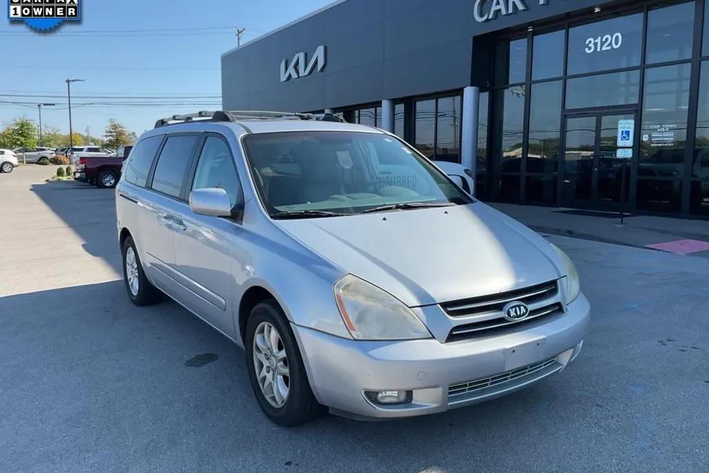 2007 Kia Sedona EX photo 1