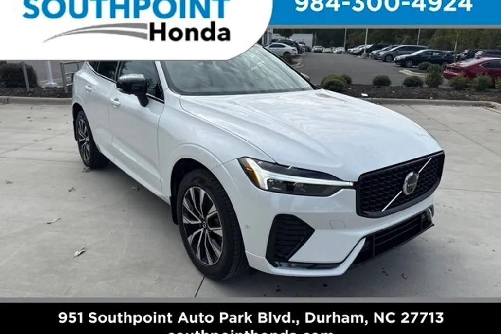 2024 Volvo XC60 B5 Plus photo 1