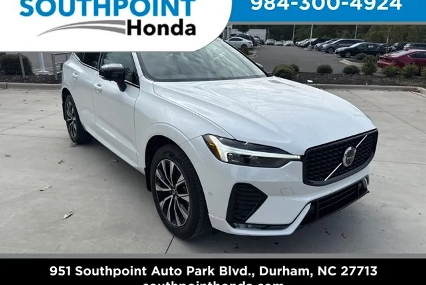 2024 Volvo XC60 B5 Plus photo 1
