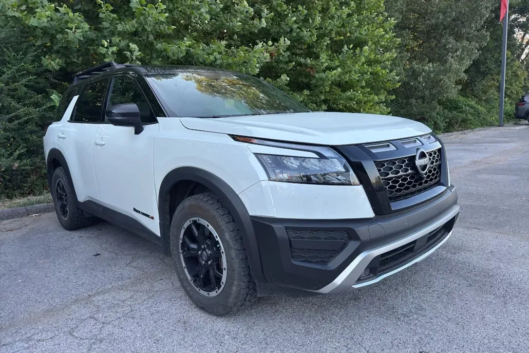 2023 Nissan Pathfinder Rock Creek photo 1