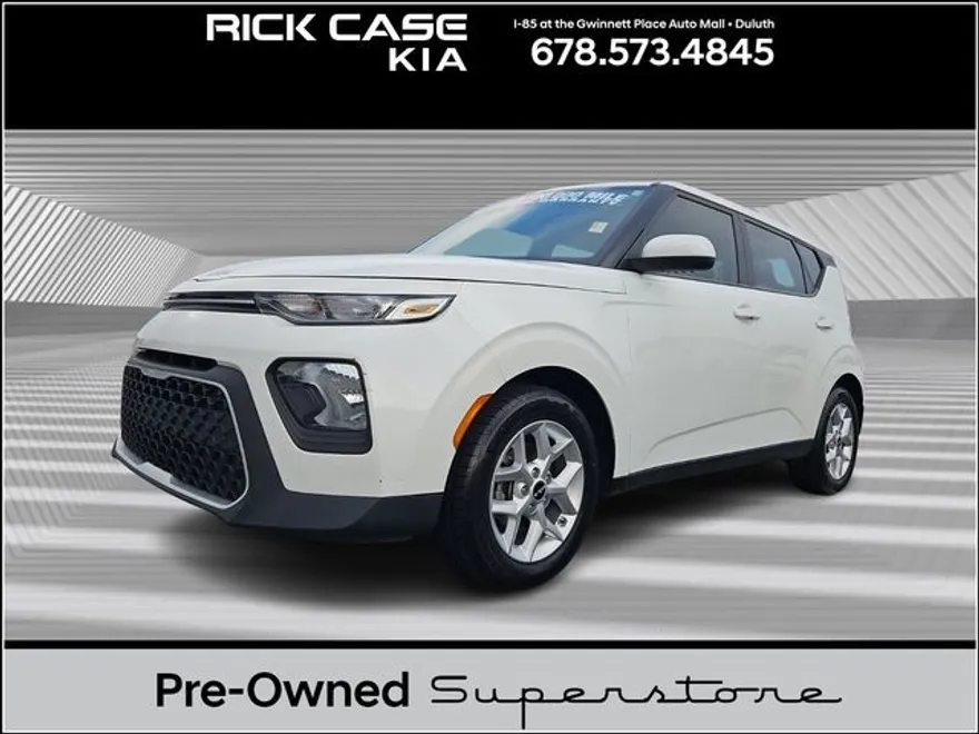 2022 Kia Soul LX photo 1