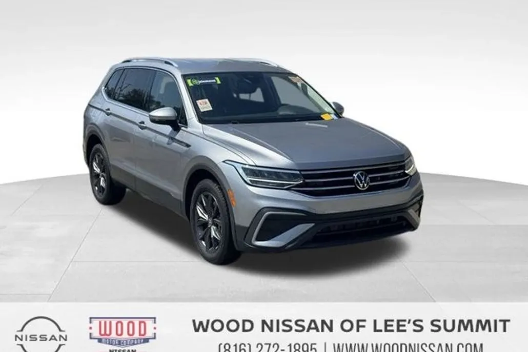 2024 Volkswagen Tiguan SE Wolfsburg Edition photo 1