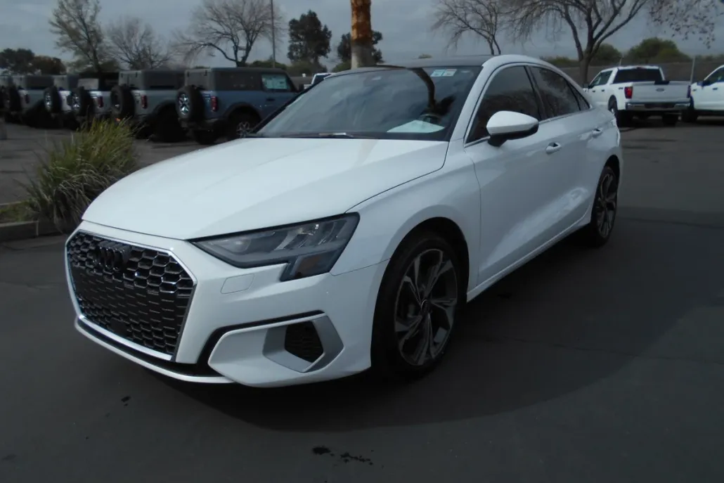 2022 Audi A3 Quattro Premium photo 1