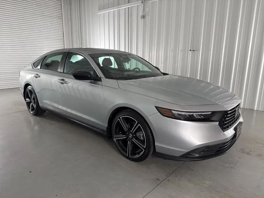 2024 Honda Accord Hybrid Sport photo 1