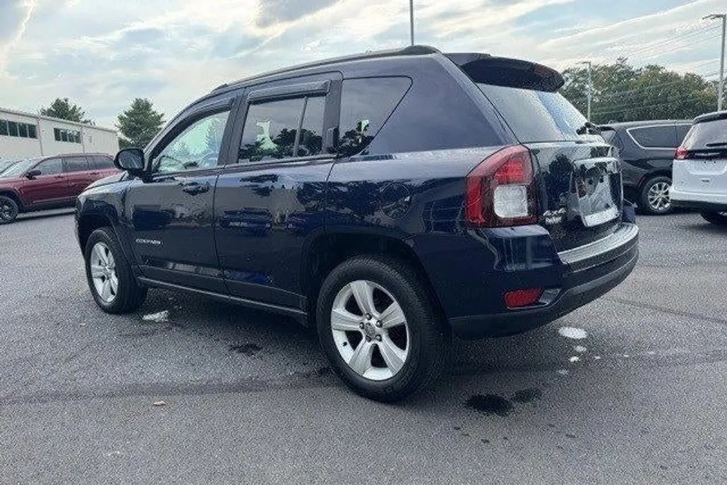 2016 Jeep Compass Sport photo 1